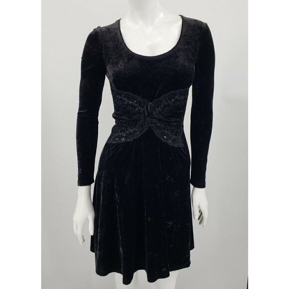 Etincelle Dresses & Skirts - Etincelle Paris Black Velvet Dress Size 3 Goth Steampunk Guipure Lace